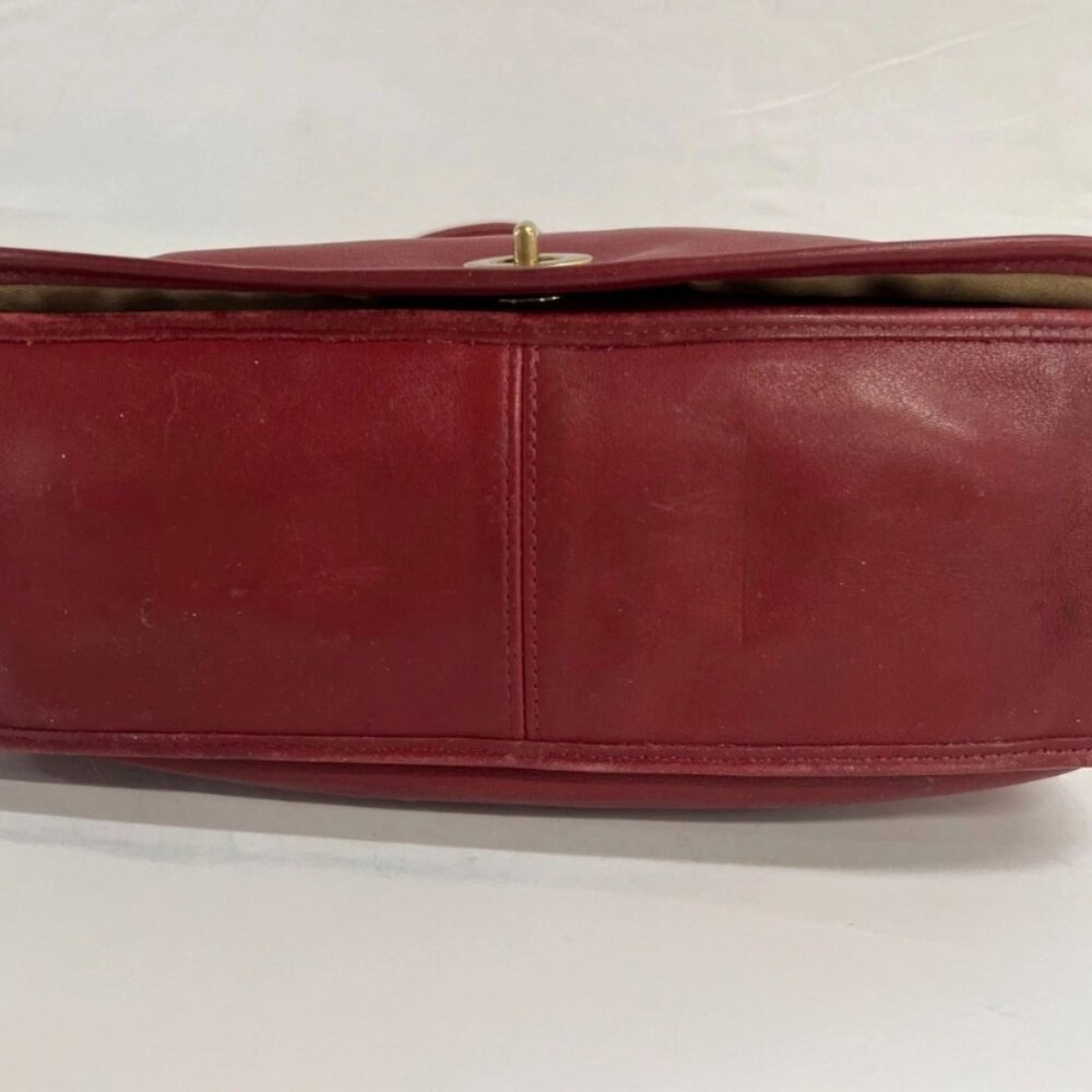SOLD! Coach Vintage Legacy Crescent Flap Saddle Hobo Leather Shoulder Bag 9718 - Picture 5 of 10